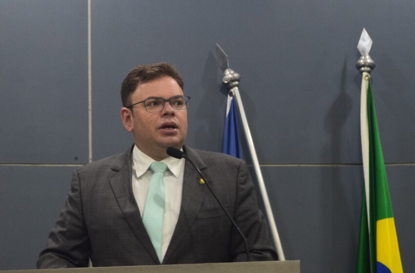  Vereador Aluísio solicita melhorias na infraestrutura e saneamento
