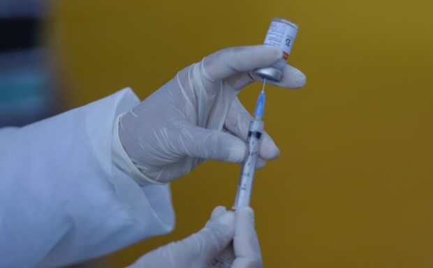  FMS agenda vacinação de idosos contra gripe e covid