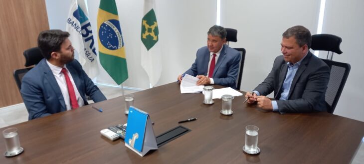  Governo recebe mais 97 milhões do Banco de Brasília para recuperar estradas