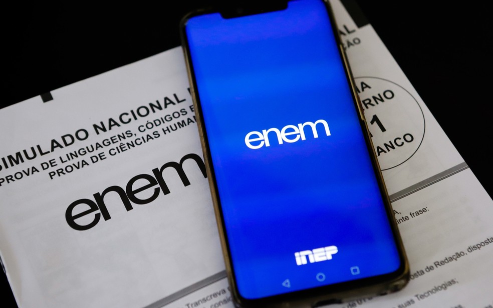 Pré-Enem realiza revisões presenciais em Paulistana e Valença