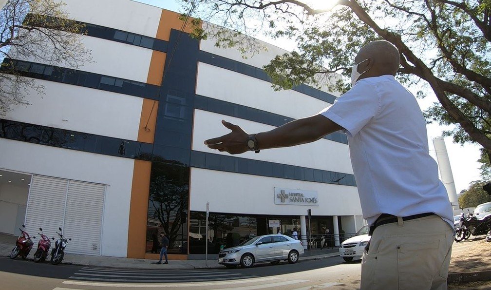 Pai percorre 13 km de bicicleta para orar por filho com covid-19: “É meu ato de fé”