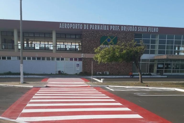  Governo melhora sinalização do Aeroporto de Parnaíba e implanta ciclofaixas em via de acesso