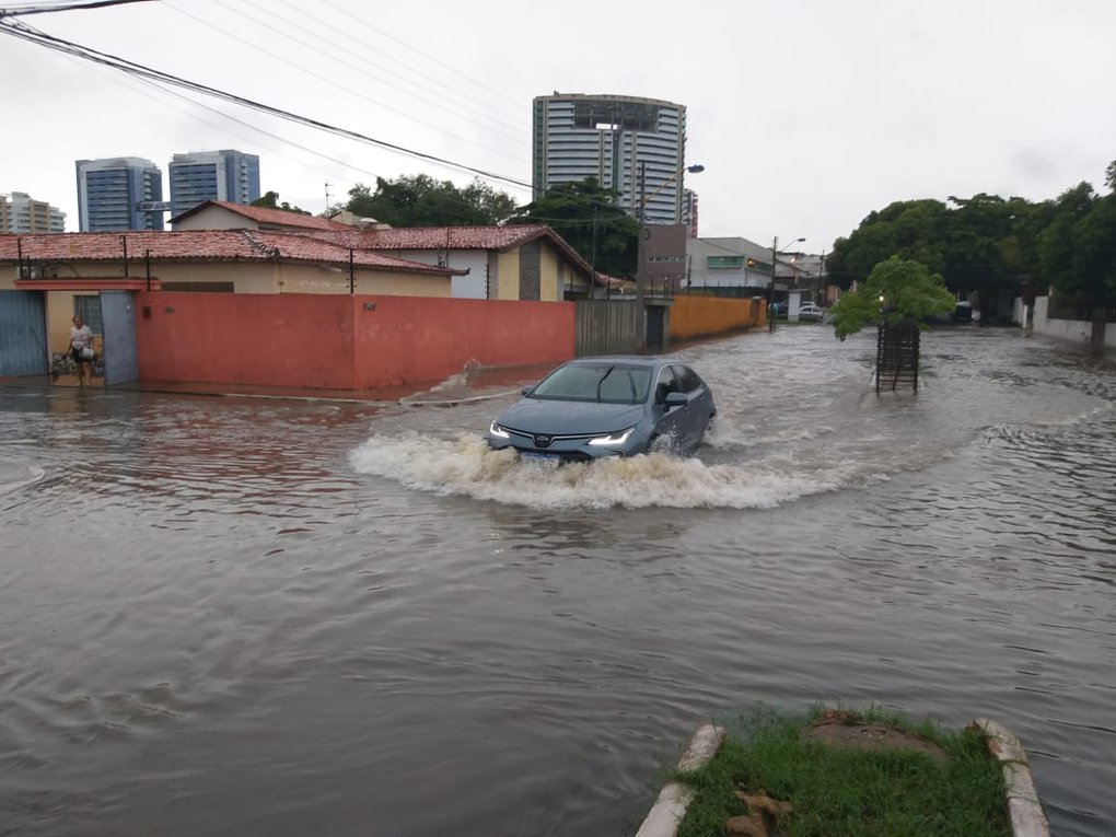 Defesa Civil está em alerta com as fortes chuvas em Teresina