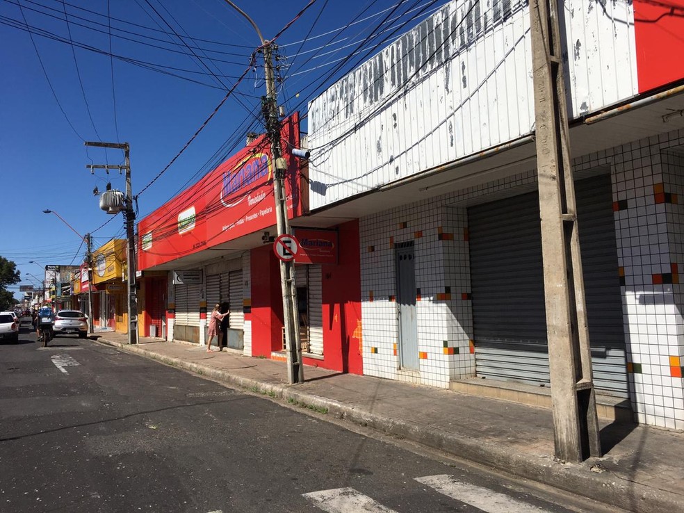 Comércio do Centro volta a funcionar até 18h