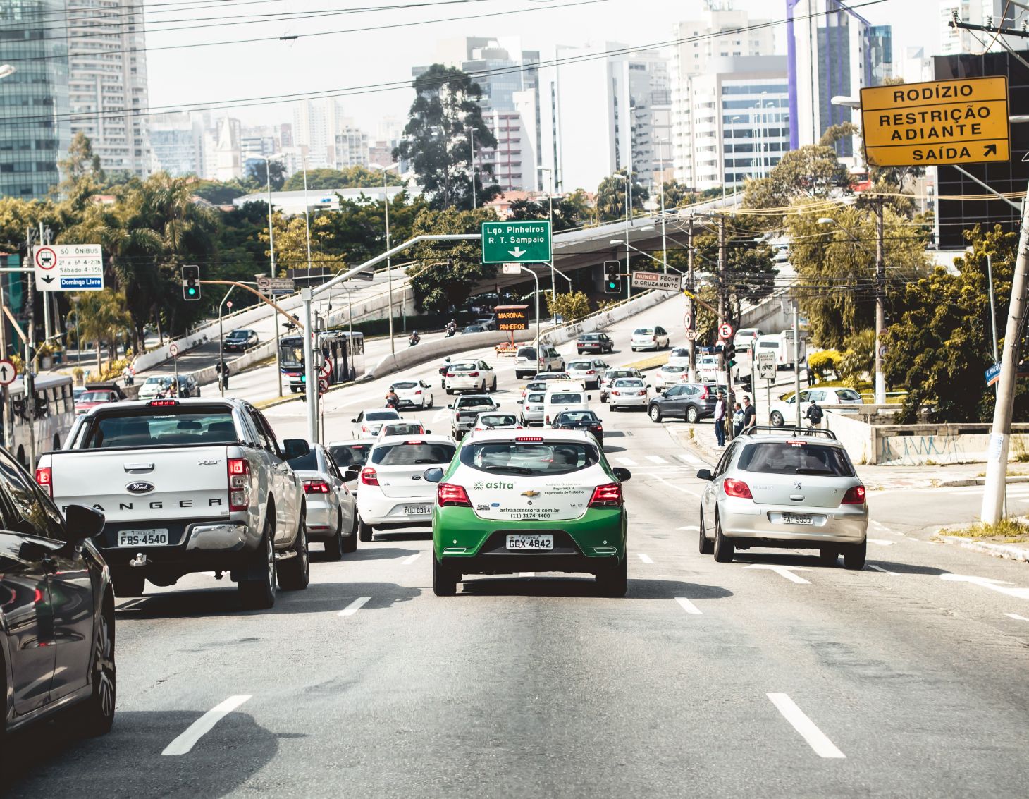 Aumento de acidentes preocupa motoristas por aplicativos