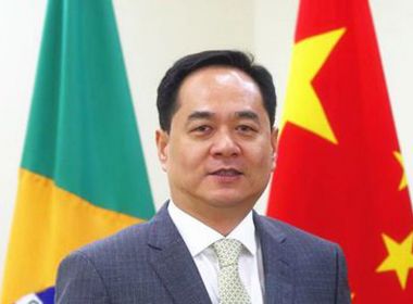  Wellington Dias trata com embaixador da China sobre entrega de 100 milhões de Insumo para produção de vacinas