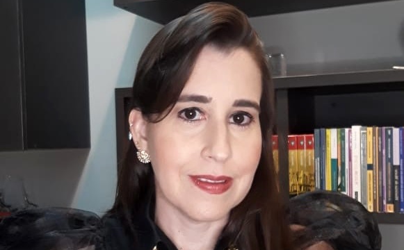  Karla Oliveira é a nova presidente do Conselho Municipal do Direito da Mulher