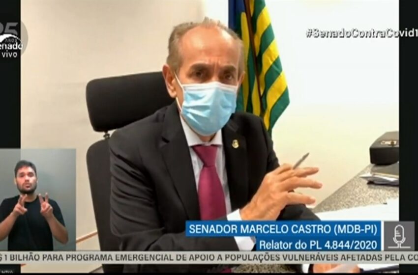  Senador Marcelo Castro preside debate sobre retorno às aulas no Senado
