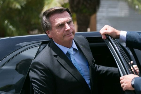  Bolsonaro: “Haverá mais duas reduções de impostos nos próximos dias”