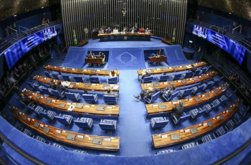  Congresso Nacional retoma os trabalhos com 25 vetos a serem votados
