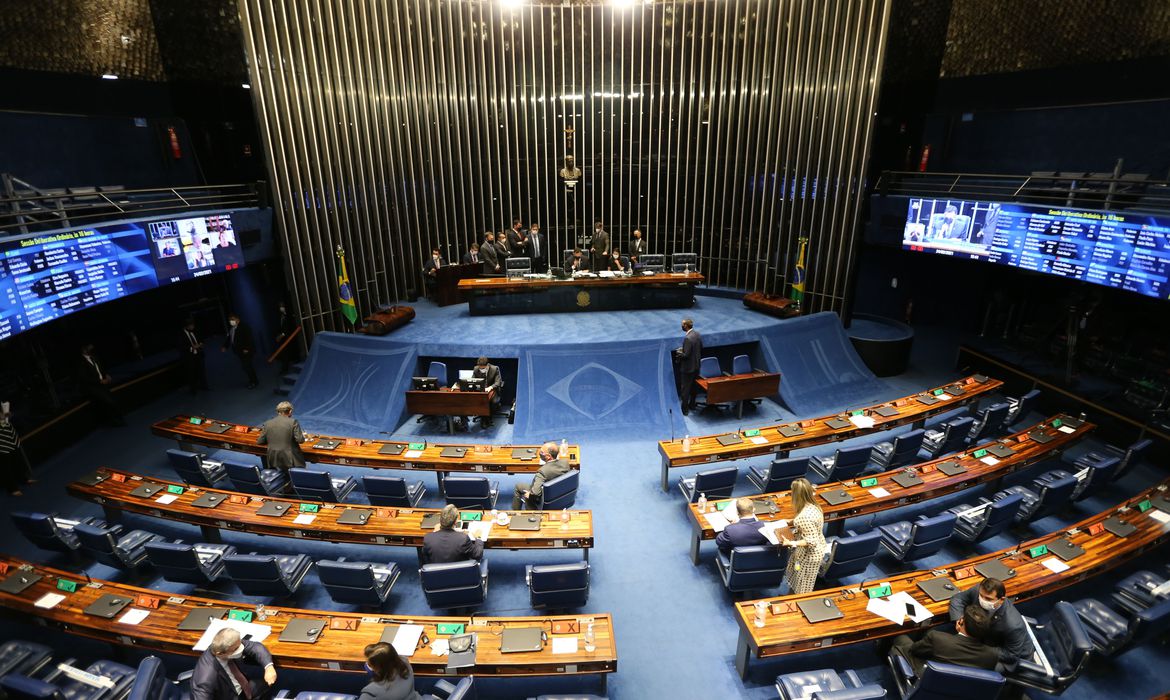 Nenhum senador piauiense compõe a comissão de recesso