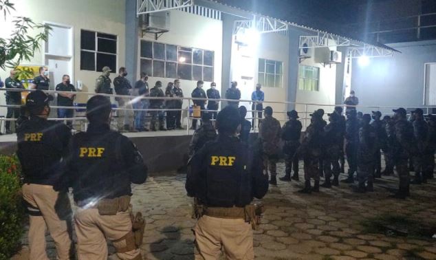  Policias realizam Operação com dez mandados de prisões