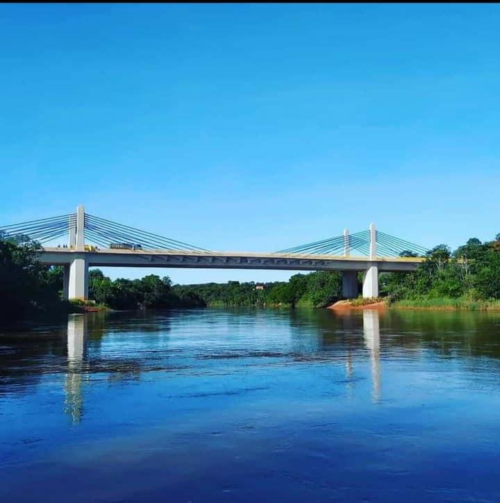 A ponte metálica ficará interditada até o dia cinco de julho