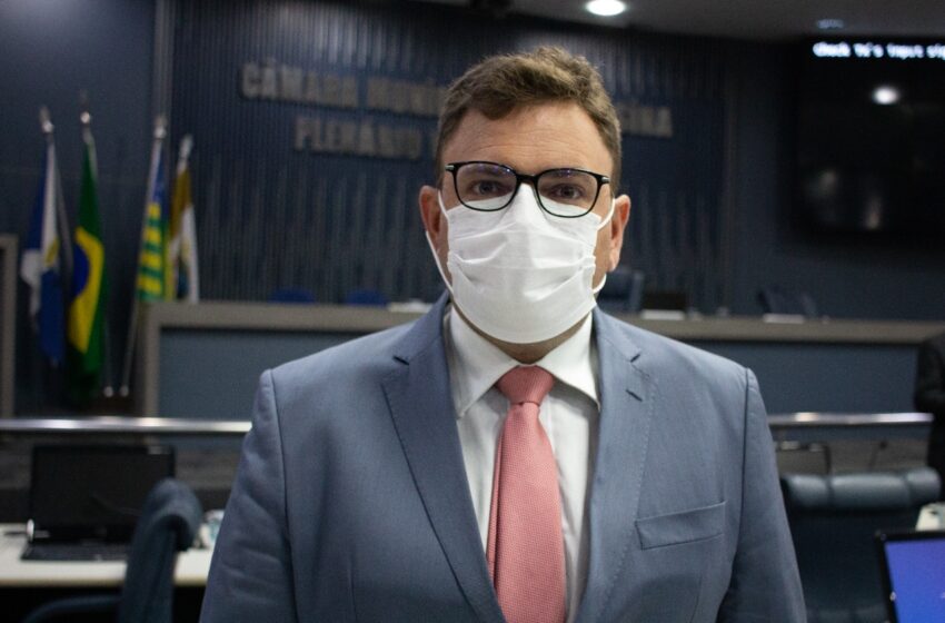  Vereador Aluísio propõe vacinação de trabalhadores da indústria alimentícia
