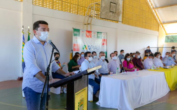  Reforma do Polo da Universidade Aberta do Piauí em Boa Hora é inaugurada