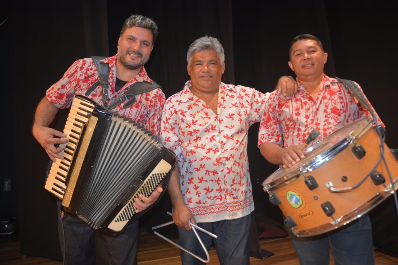 Trio Mandacaru faz show neste domingo (22) em homenagem a Teresina no Balneário Curva São Paulo