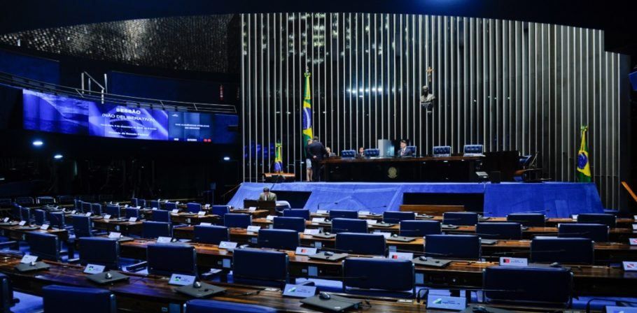 Governistas querem retomar voto impresso no Senado