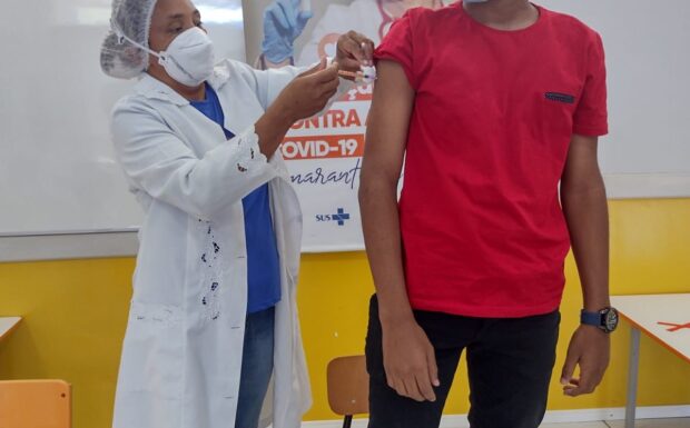  Seis cidades do Piauí já estão vacinando adolescentes contra covid