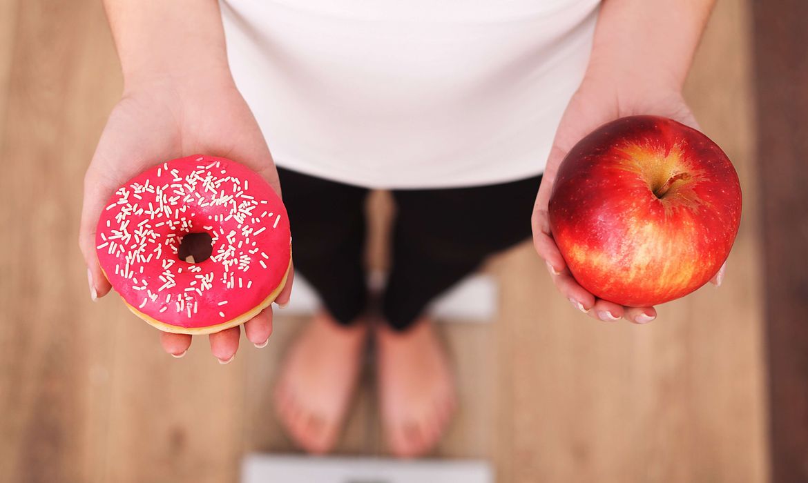 Governo lança estratégia para combate à obesidade infantil