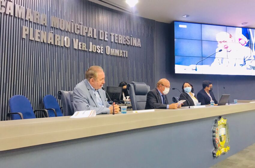  Secretário João Henrique discute com Vereadores a destinação das emendas parlamentares