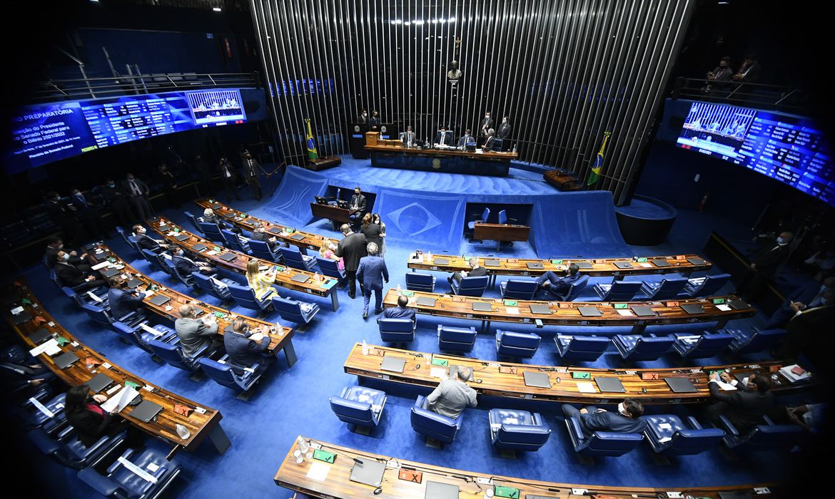 Senadores e Deputados vinculam votação de Orçamento a liberação de Emendas