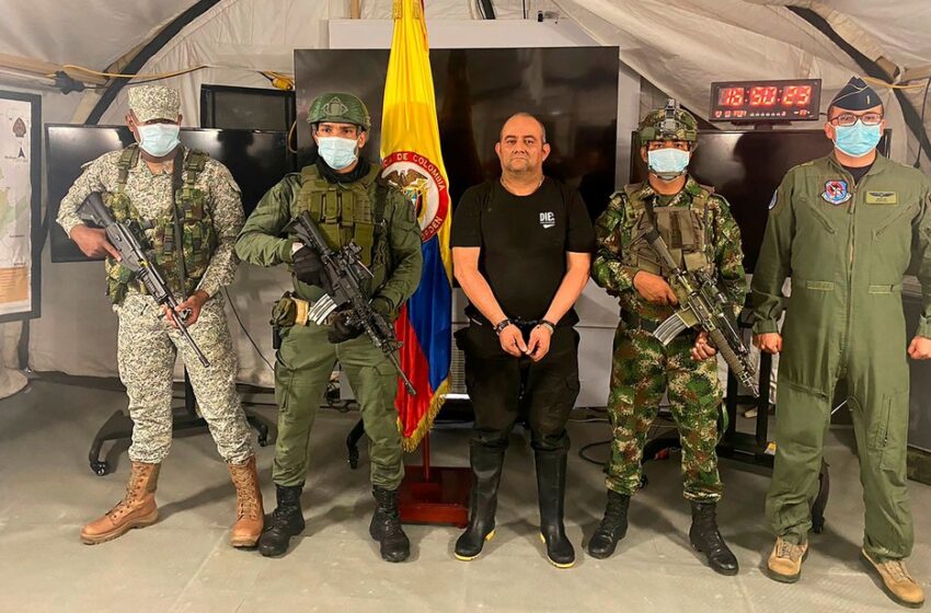  Forças Armadas capturam Dairo ‘Otoniel’ Usuga, traficante de drogas mais procurado da Colômbia