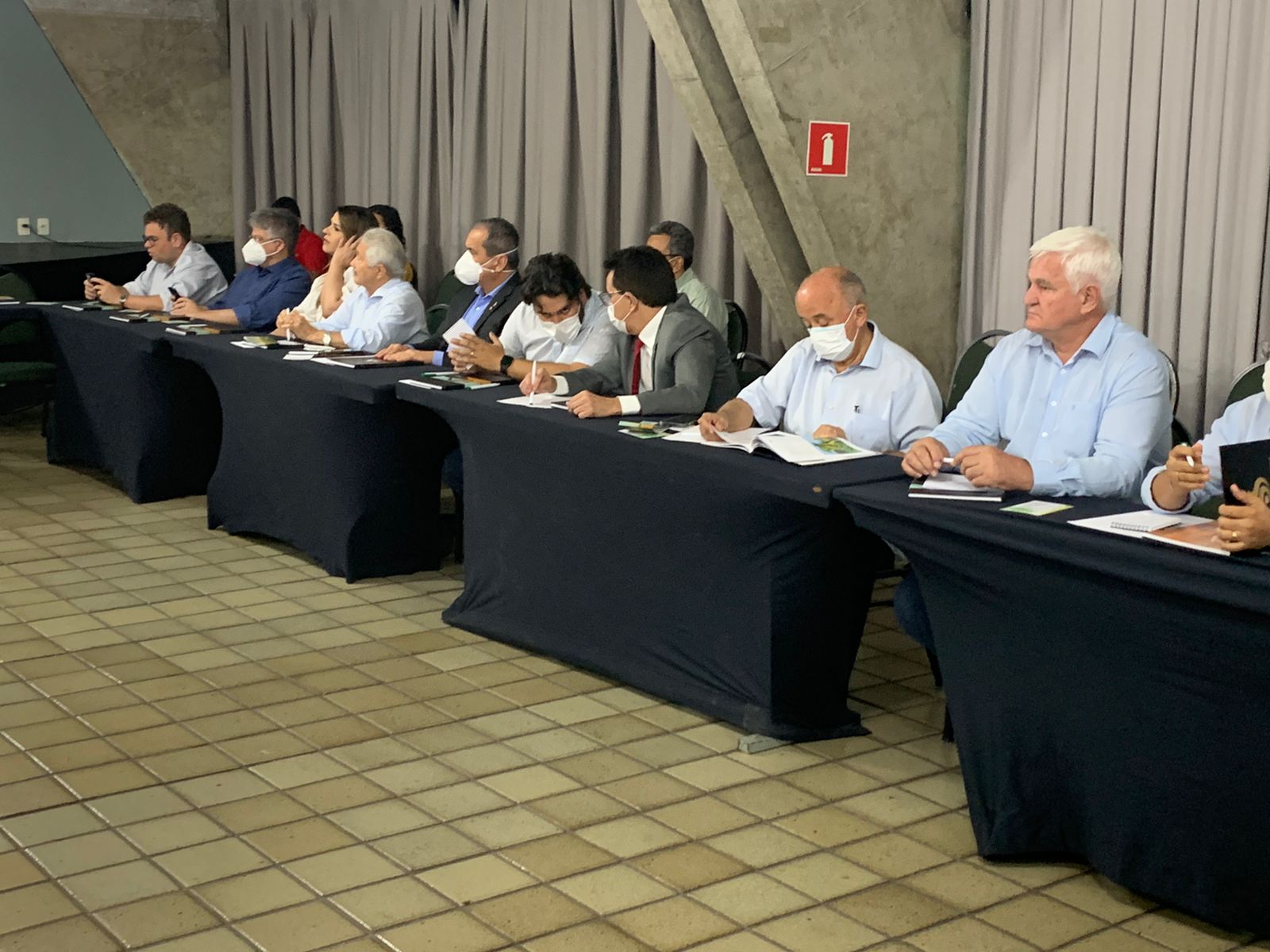 Aprosoja lança livro com histórico da Associação