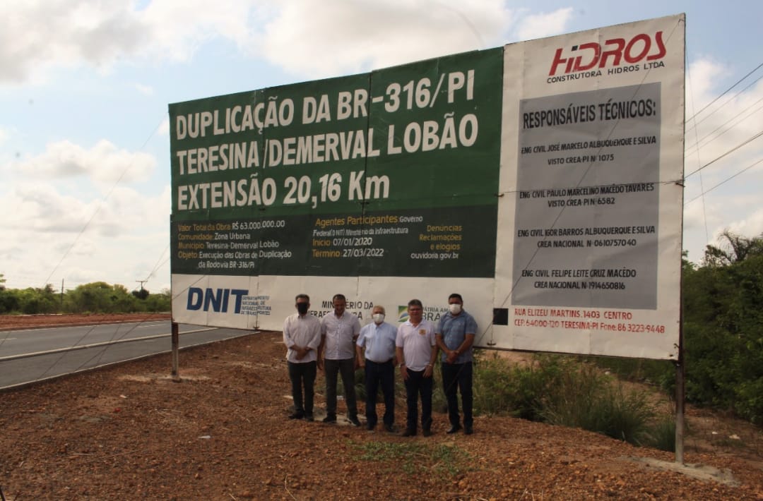 Senador Elmano visita obras de duplicação da BR-316/PI