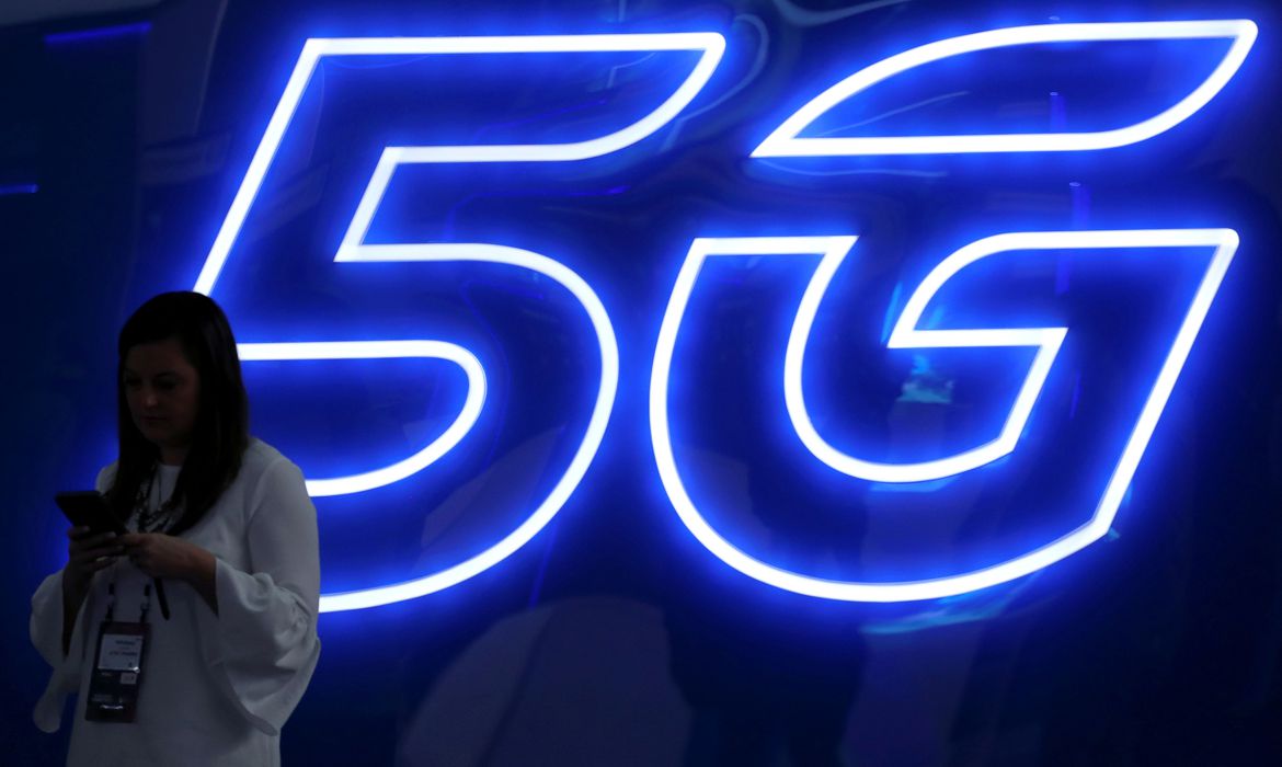 Indústrias de aviação e telecomunicações dos EUA avançam sobre 5G