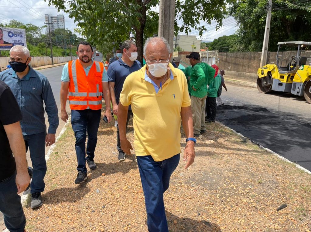 Dr.Pessoa vistoria obras na zona leste nesta segunda-feira(28)