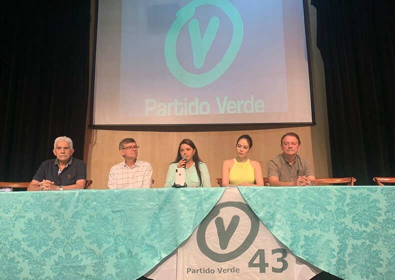  Teresa Britto recebe aval do diretório nacional do PV para permanecer na oposição