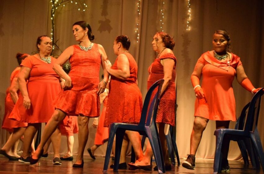  Prefeitura oferece aulas de dança para mulheres acima de 50 anos