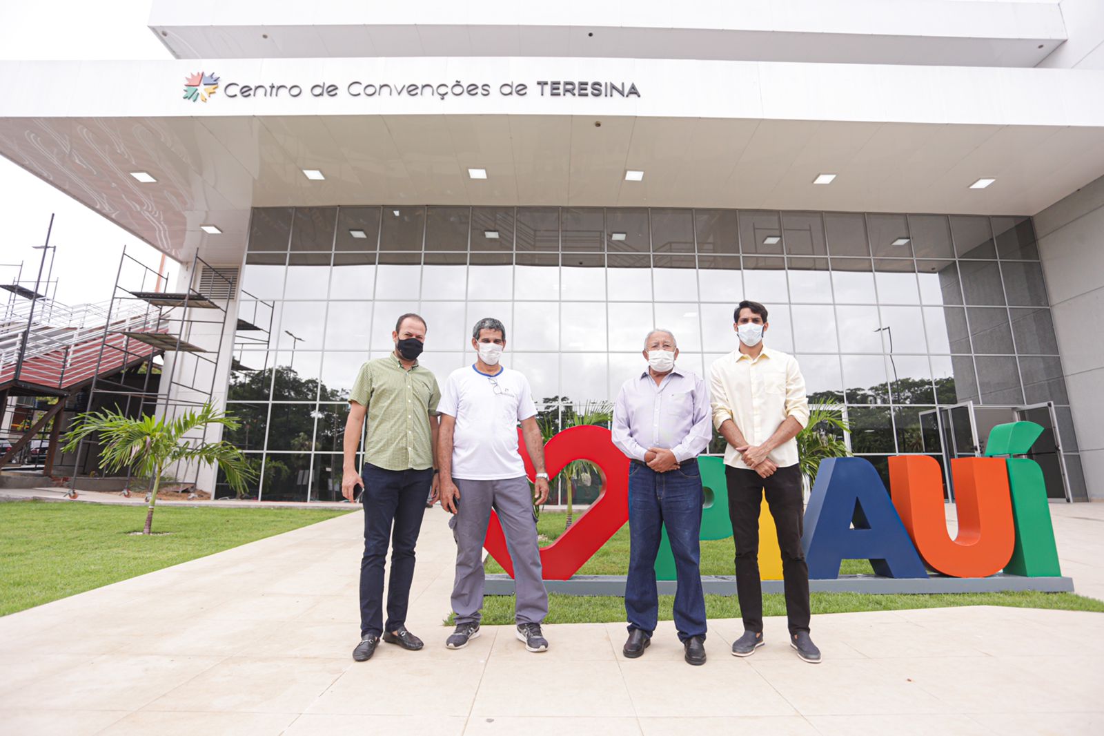 Dr. Pessoa visita Centro de Convenções de Teresina