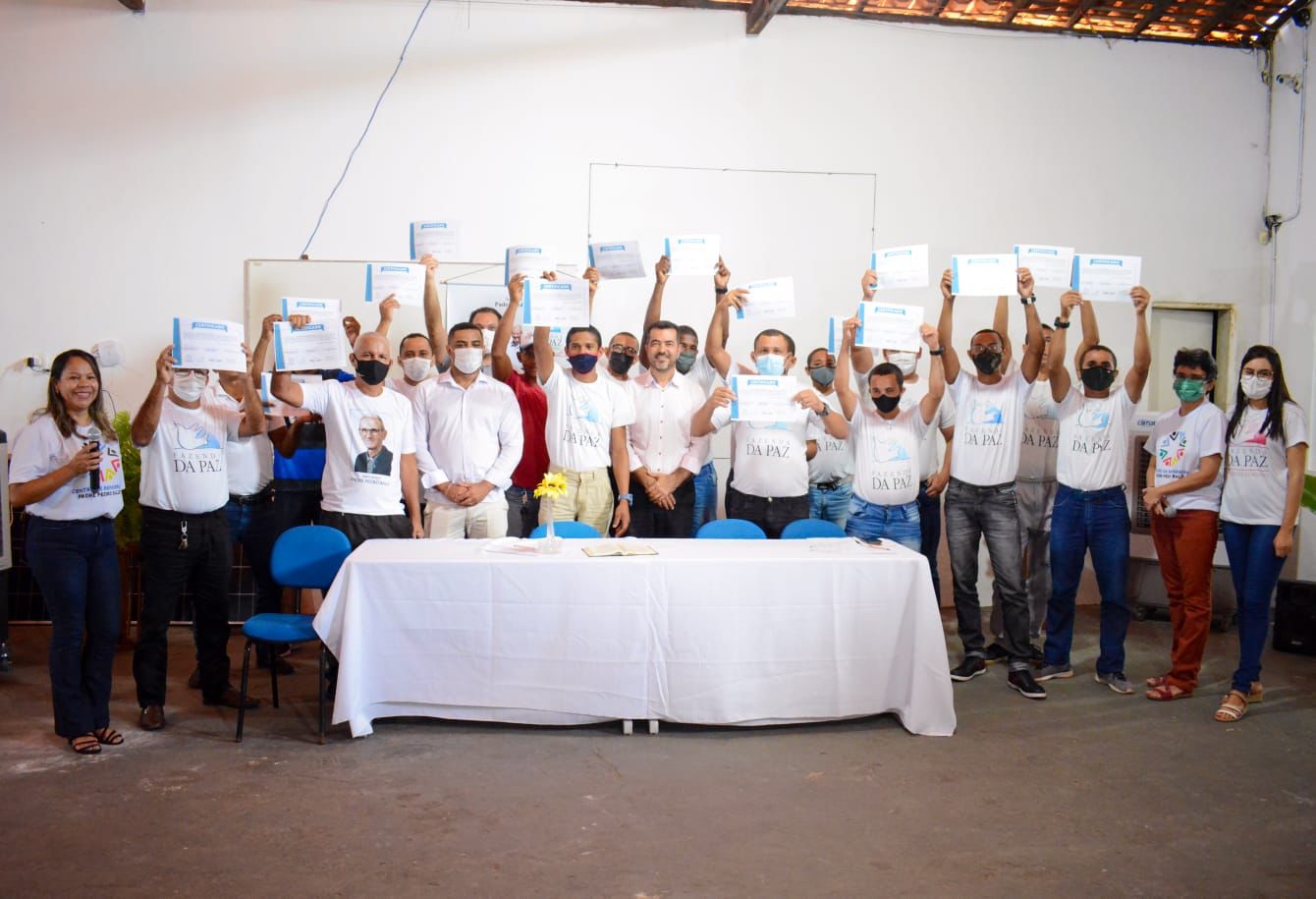 Fazenda da Paz e Brucke Le Pont entregam certificados de Instalador Fotovoltaico