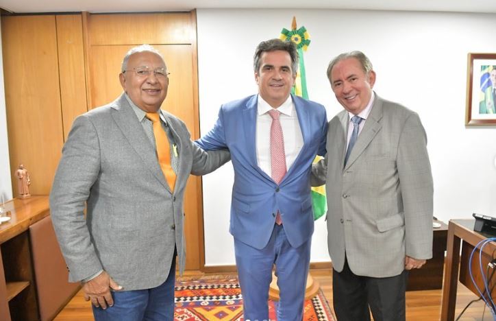  Dr. Pessoa se reúne com ministro Ciro e senador Marcelo Castro