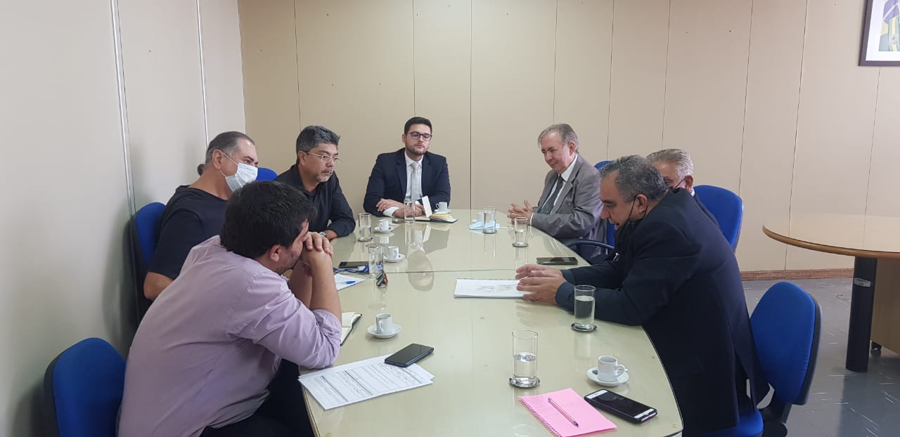 João Henrique inicia projeto sobre uso dos rios Parnaíba e Poti