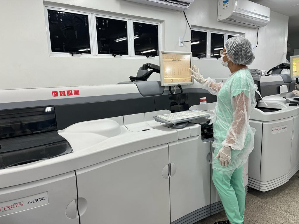 Laboratório Raul Bacellar recebe nota máxima no Programa Nacional de Controle de Qualidade