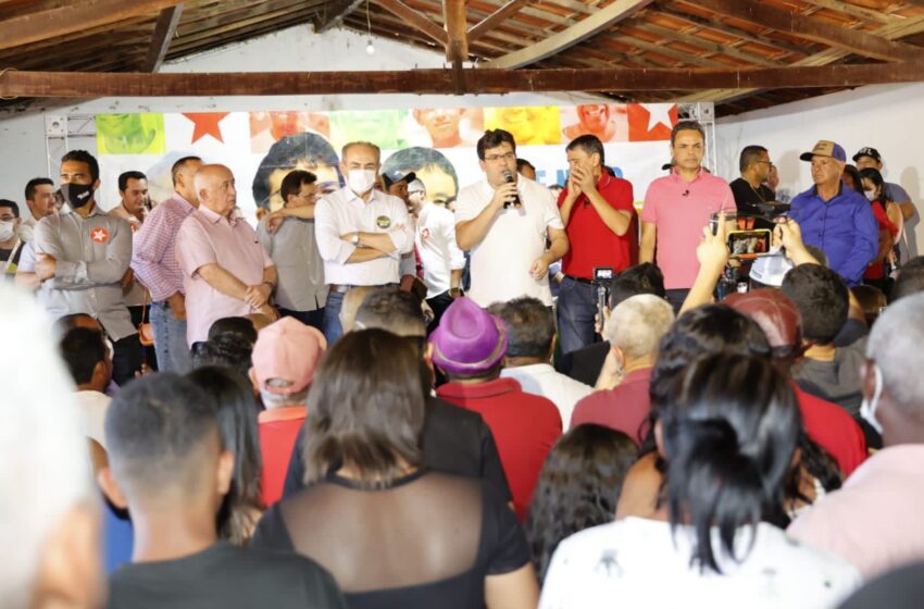  Grupo governista visita Curimatá e Avelino Lopes