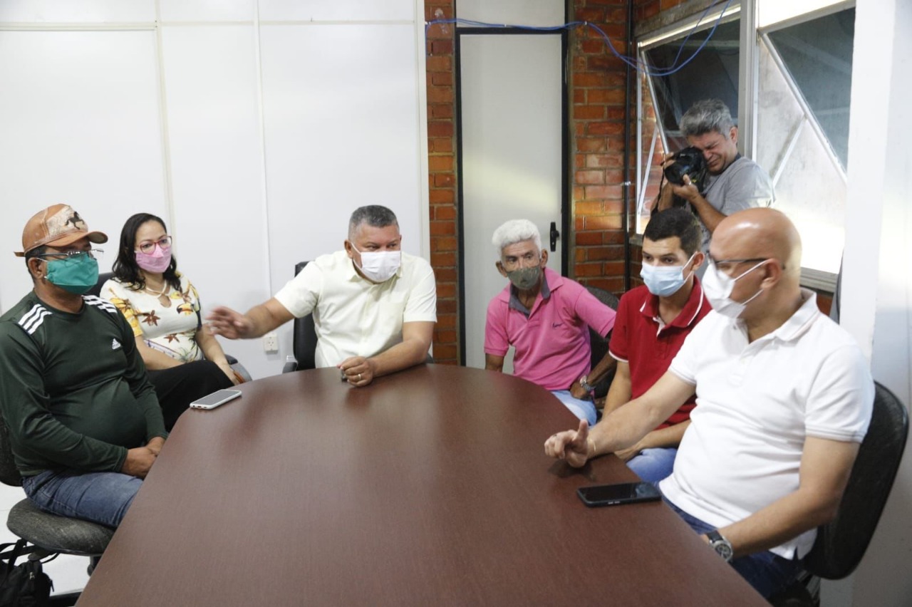 Deputado Franzé busca emprego para pequenos produtores rurais