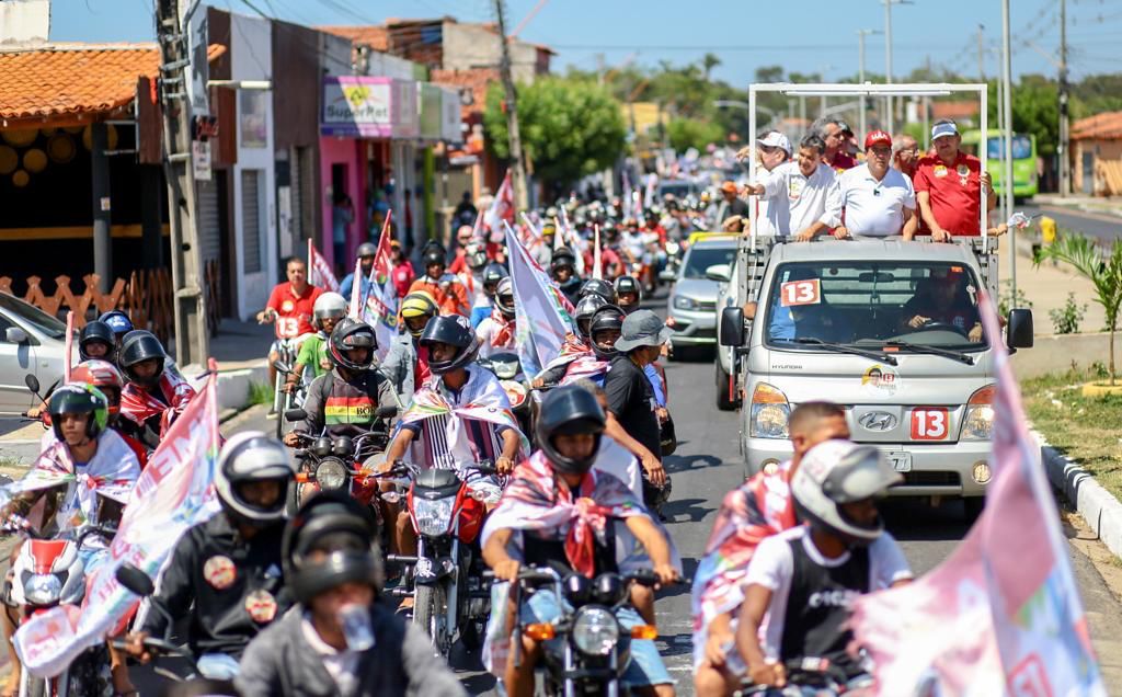 Rafael e Wellington realizam carreata em Teresina