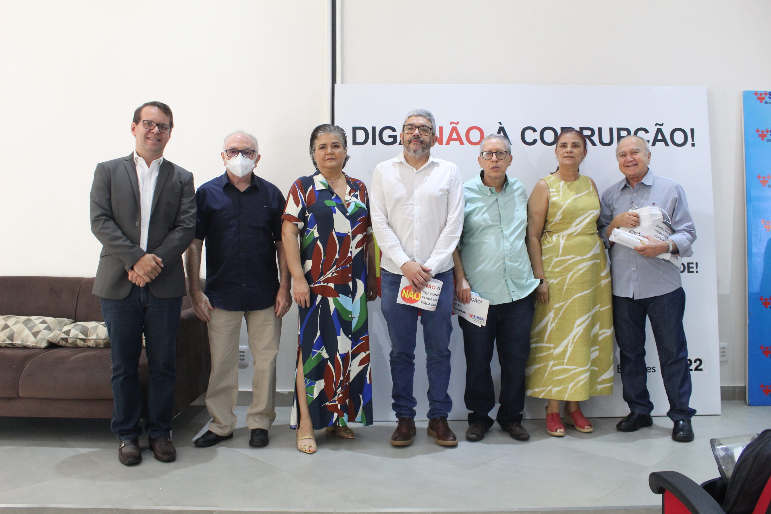 Médicos realizam ato contra corrupção