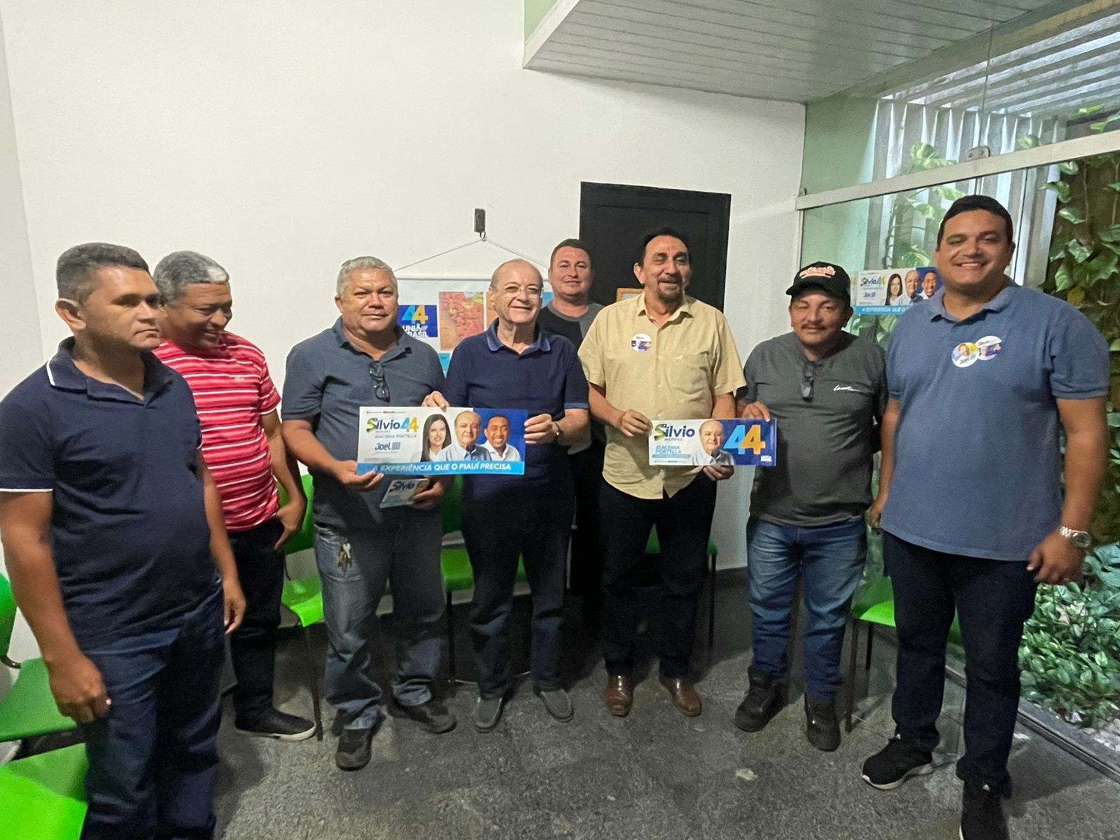 Líderes do MDB, Republicanos e Patriotas declaram apoio a Sílvio Mendes