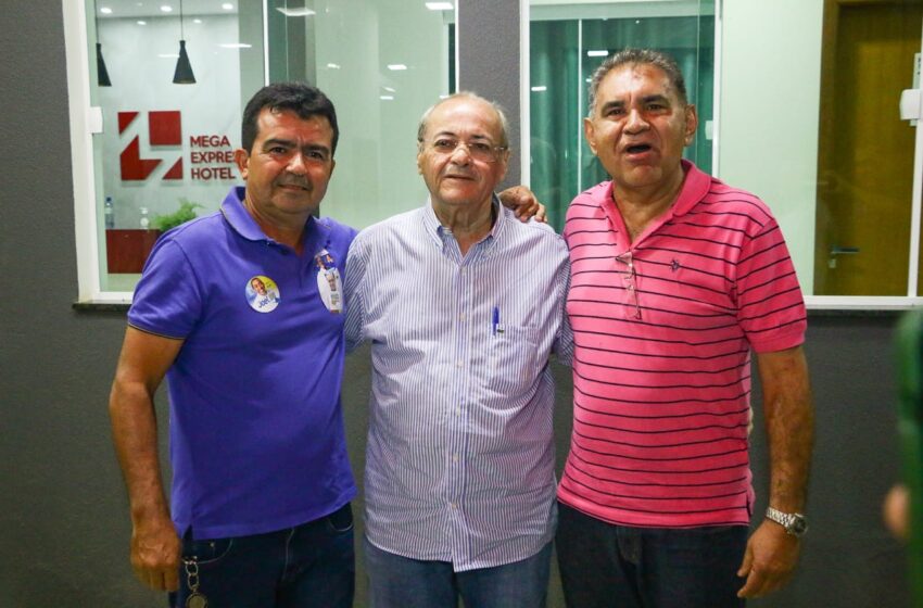 Ex-prefeito e vereador do Republicanos da Anísio de Abreu aderem à Sílvio