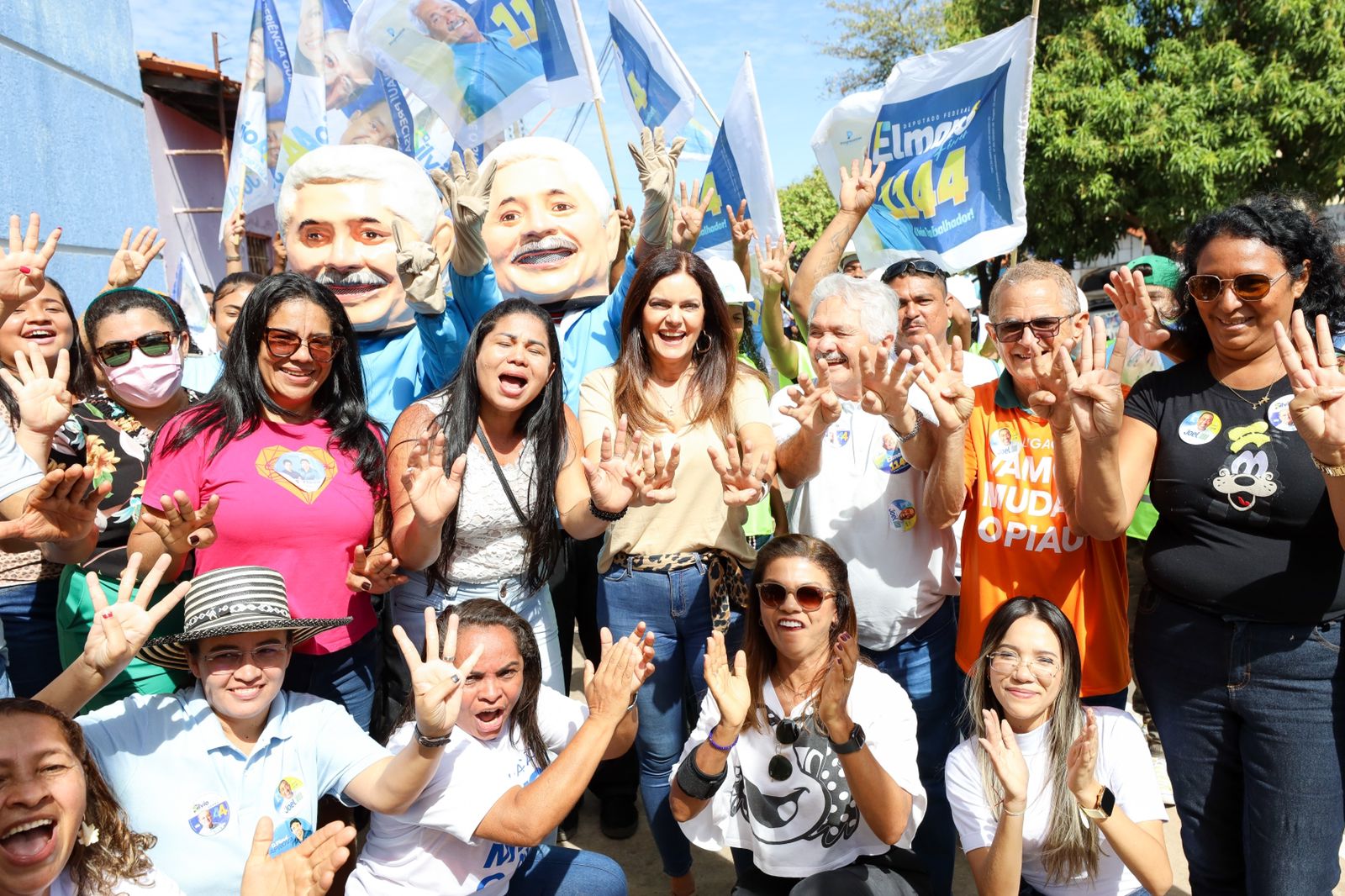 Elmano intensifica campanha em Teresina