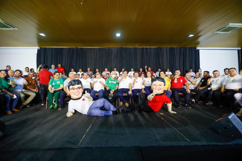 Rafael e Wellington reúnem líderes dos 224 municípios em Teresina