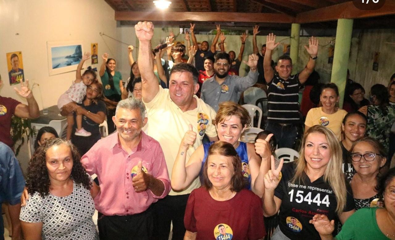 Deputado Cel.Carlos Augusto reúne apoiadores  na morada do sol