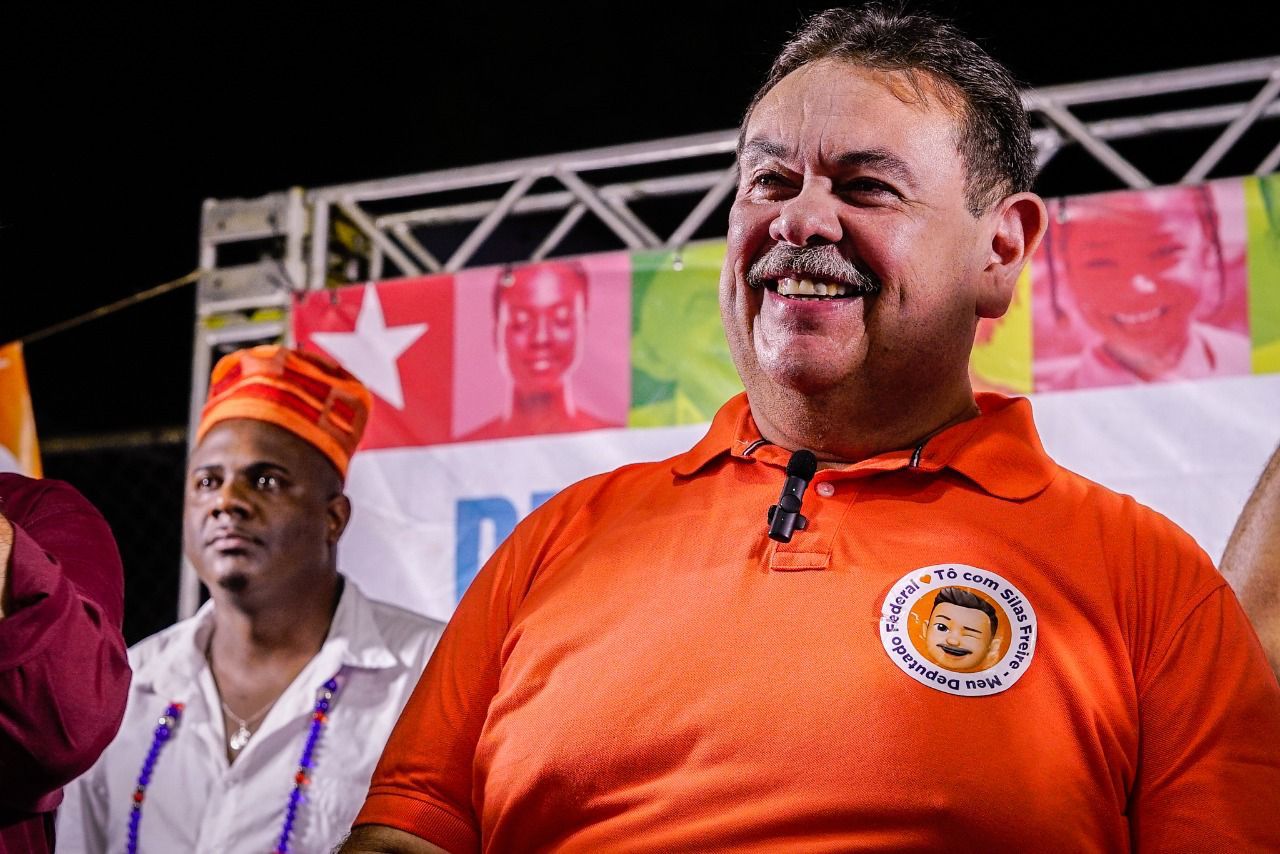 Silas Freire promete busca de recursos para transporte público de Teresina
