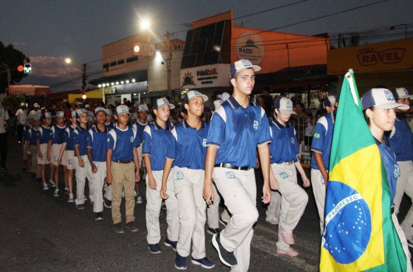  Escolas da região do Dirceu mantêm a tradição do desfile cívico-militar