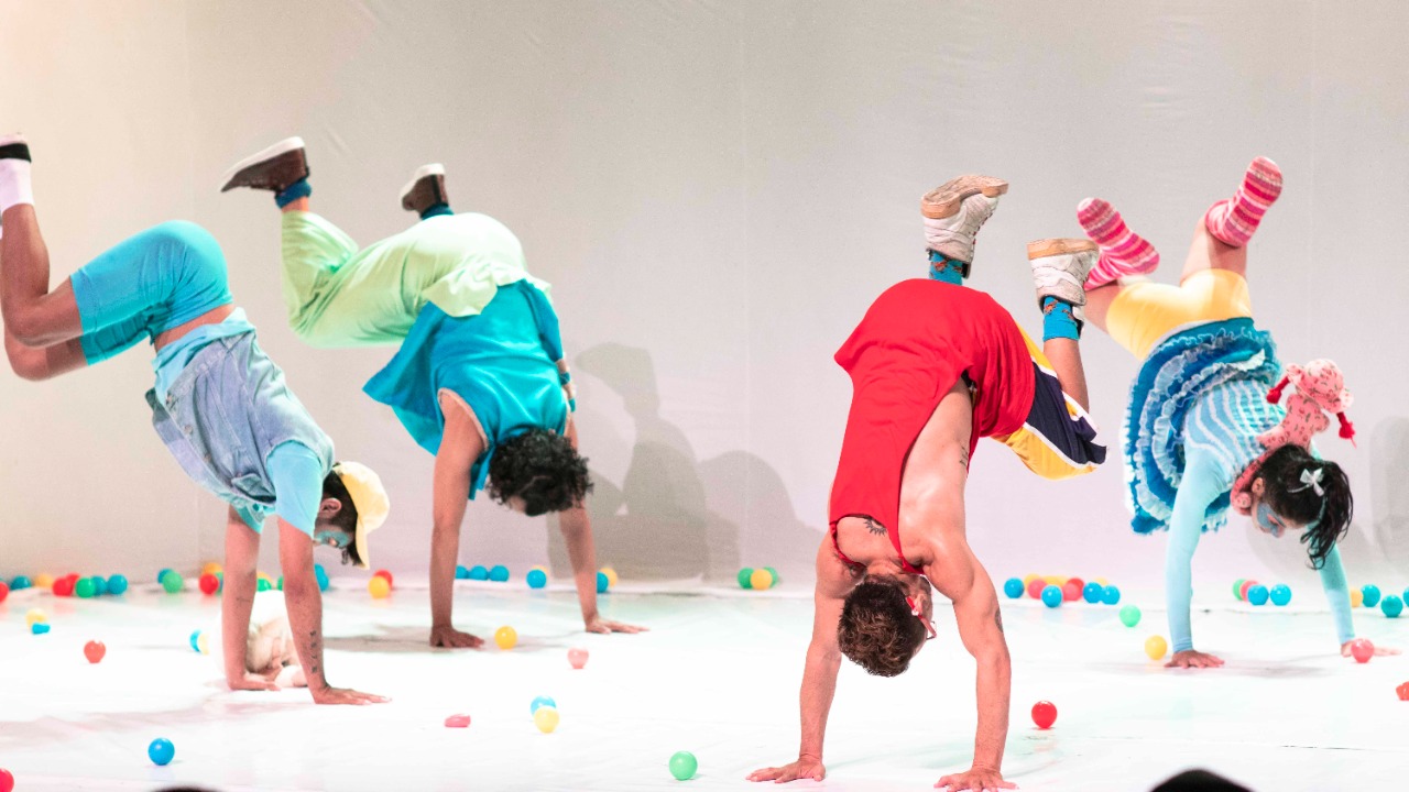 Balé da Cidade homenageia crianças com apresentação gratuita