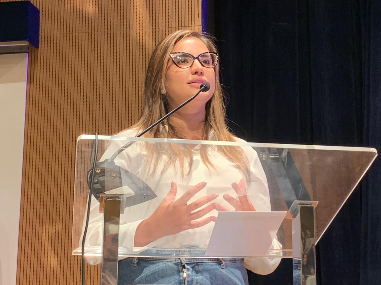 Deputado Bárbara propõe premiar empresas que combatem assédio a mulheres